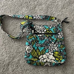 Vera Bradley Island Blooms Crossbody Purse- New Without Tags